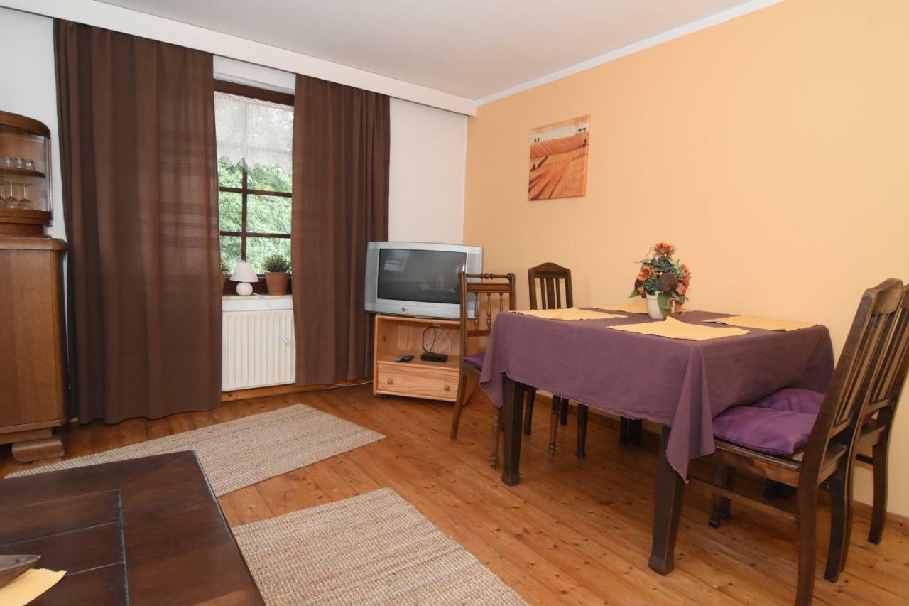 Marschkamp Ferienwohnung In Herrlicher Waldrandlage מראה חיצוני תמונה